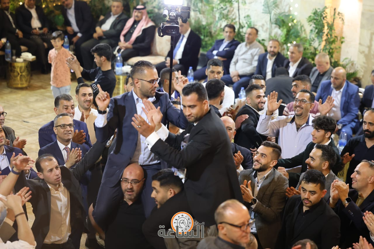 Madar Al-Saa Images 0.6429183250356041