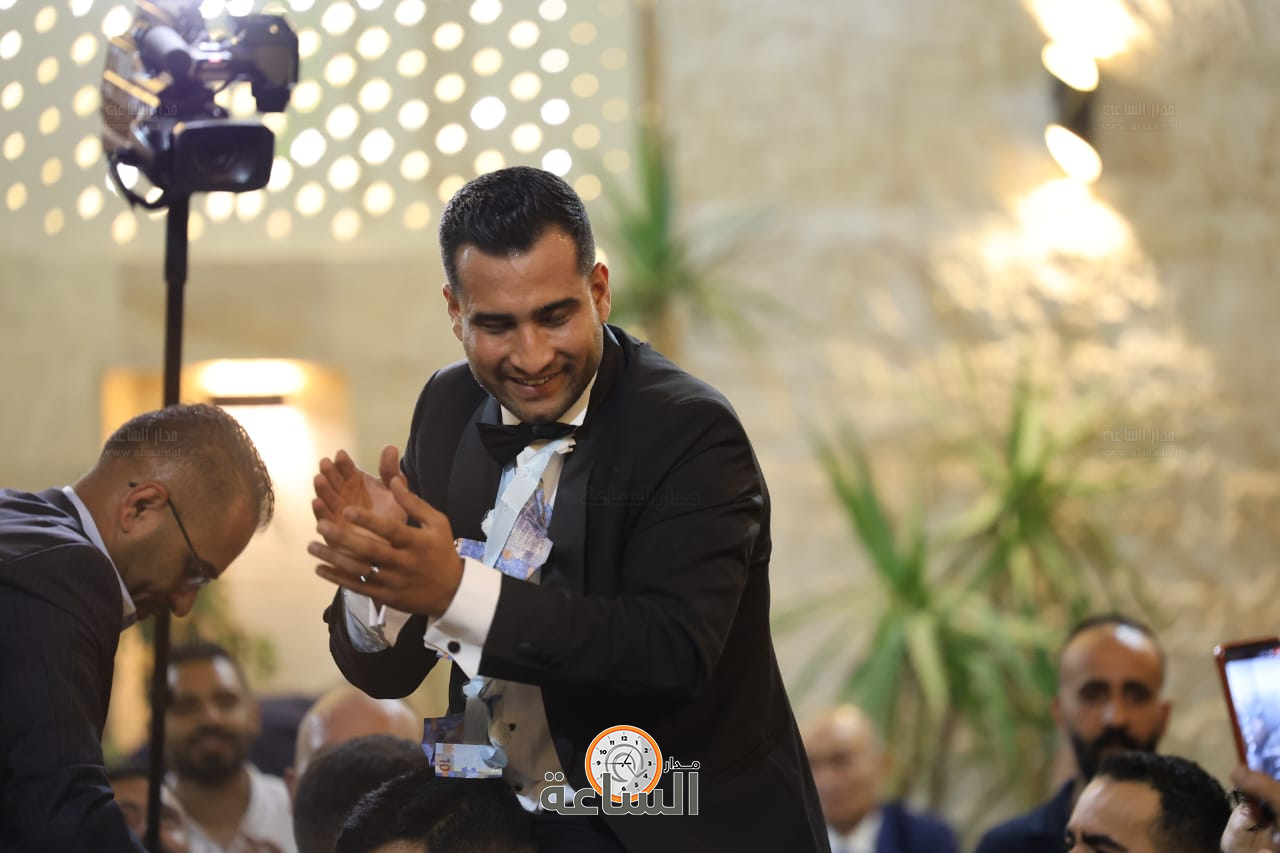 Madar Al-Saa Images 0.1505876339699087