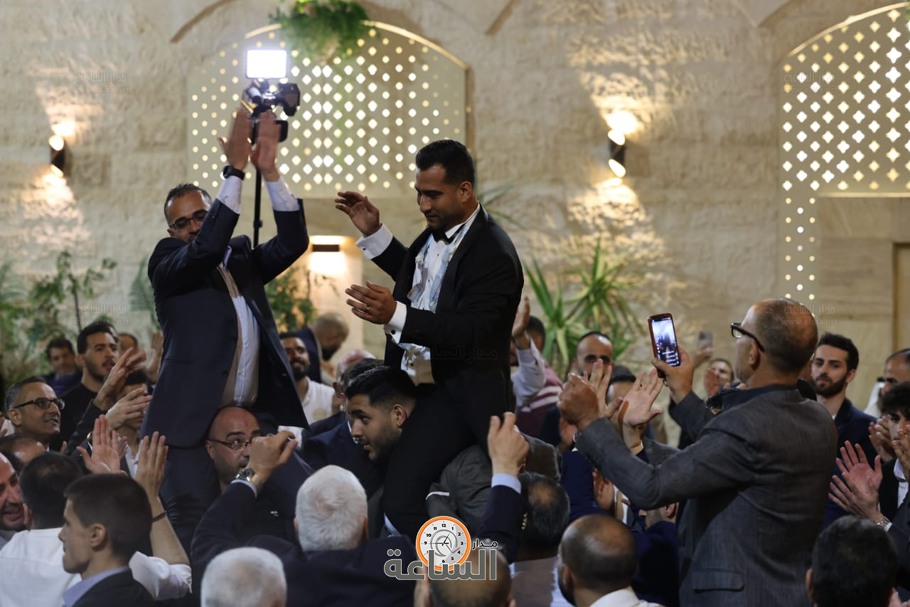 Madar Al-Saa Images 0.7697080076637061