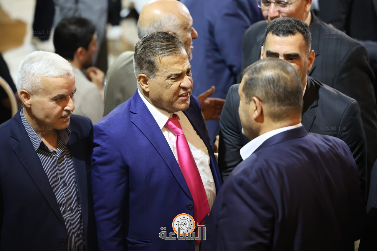 Madar Al-Saa Images 0.4463960031213601