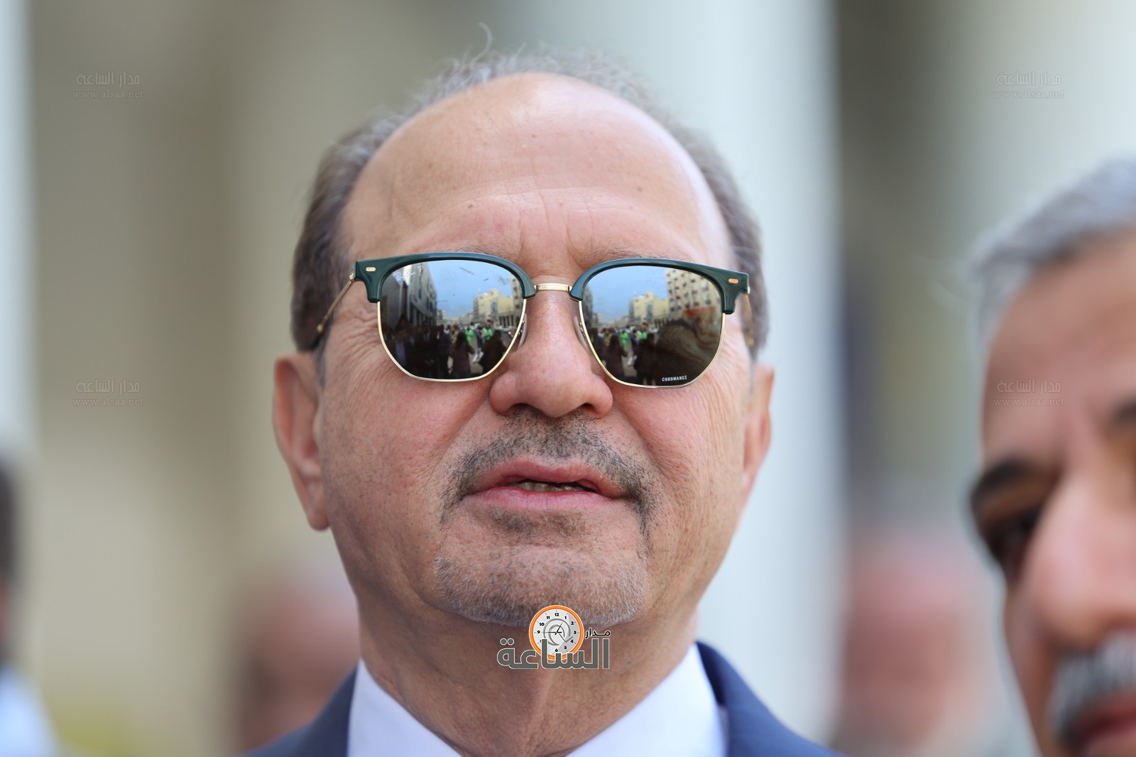 Madar Al-Saa Images 0.930931396052041