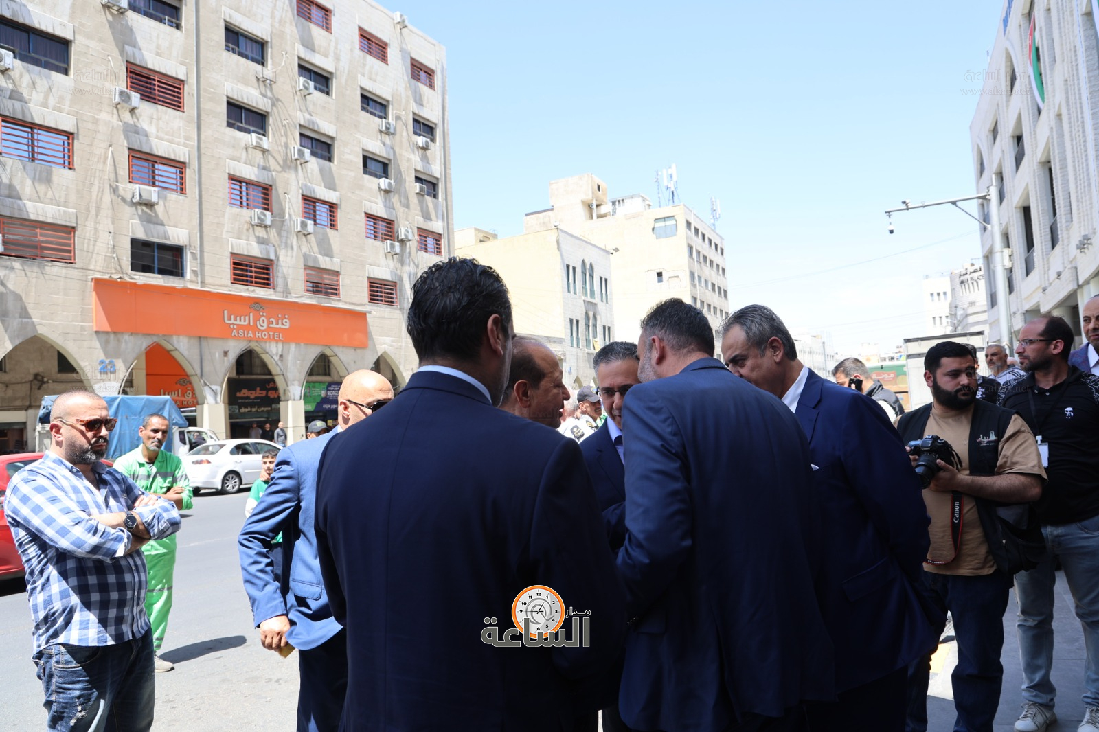 Madar Al-Saa Images 0.6965520862767088