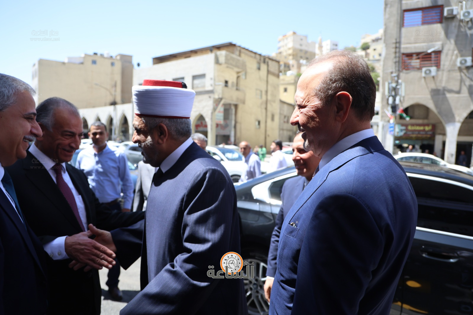 Madar Al-Saa Images 0.9390820288438407