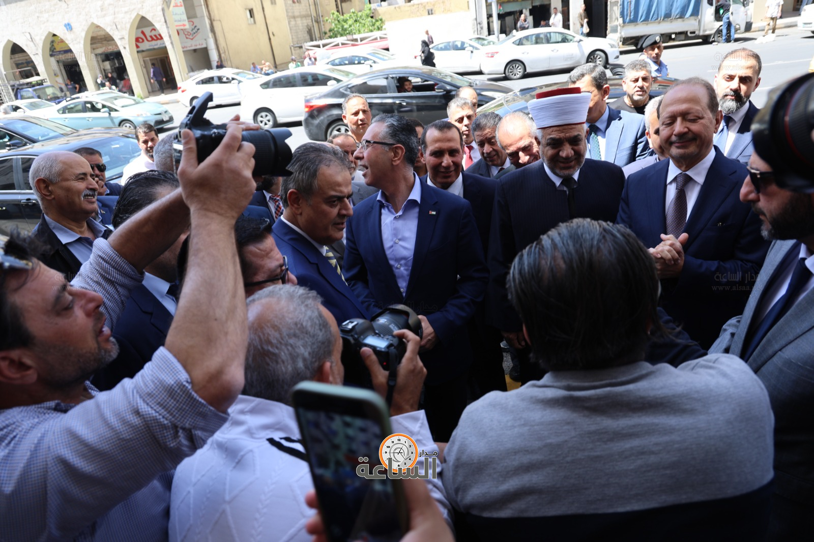 Madar Al-Saa Images 0.5385806798663275