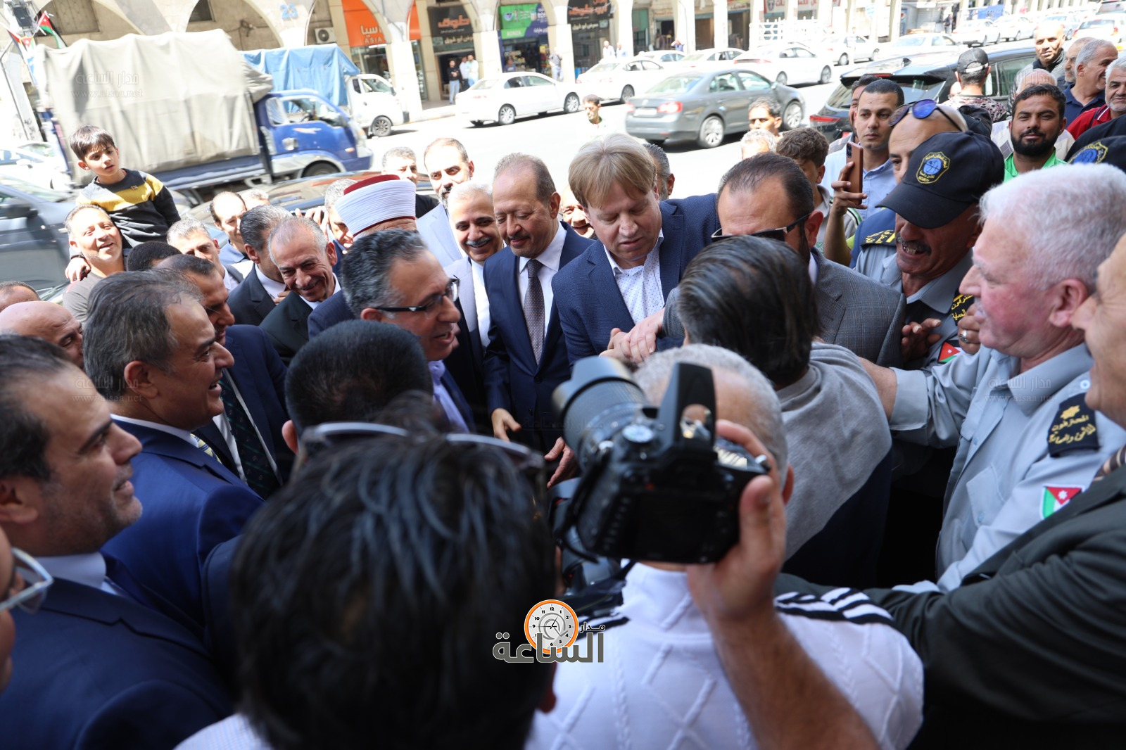 Madar Al-Saa Images 0.7363284151614398