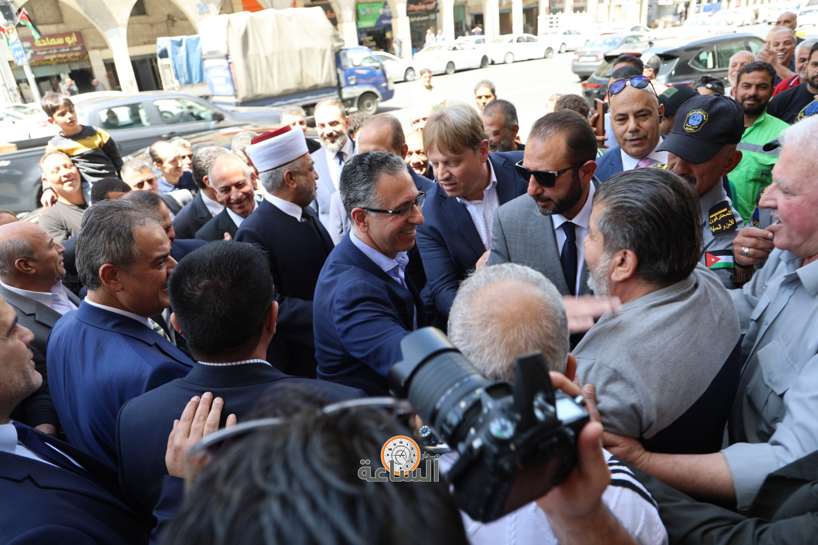 Madar Al-Saa Images 0.5686685191079225