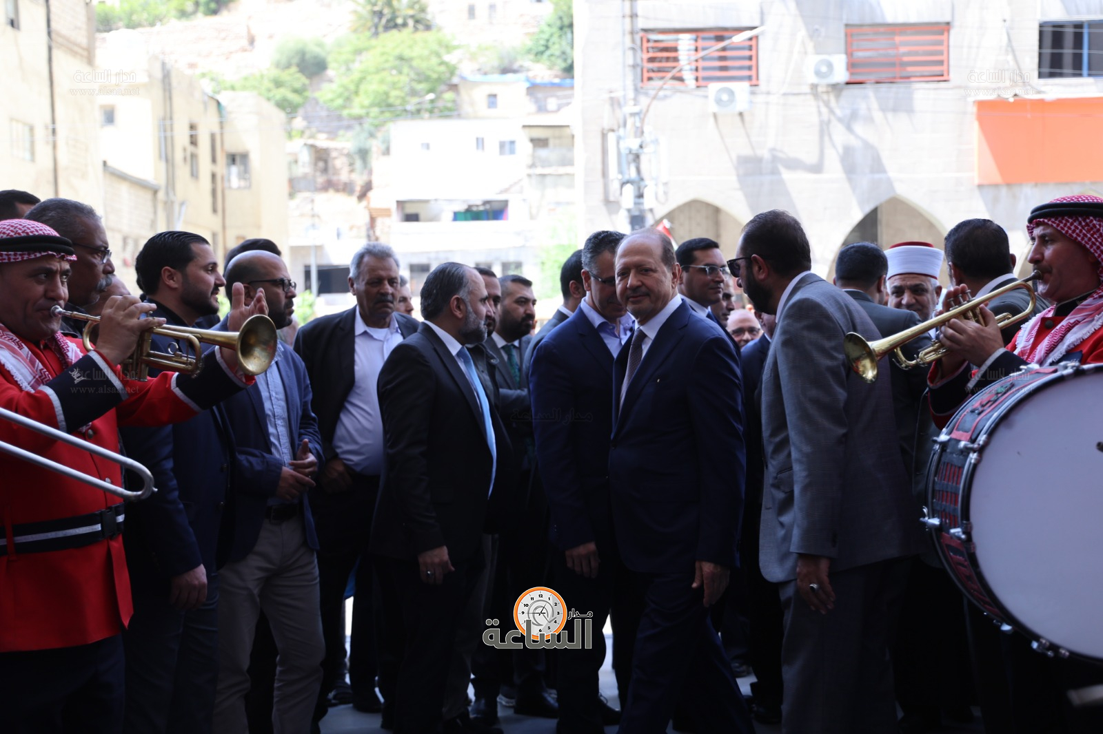 Madar Al-Saa Images 0.3110423547698825