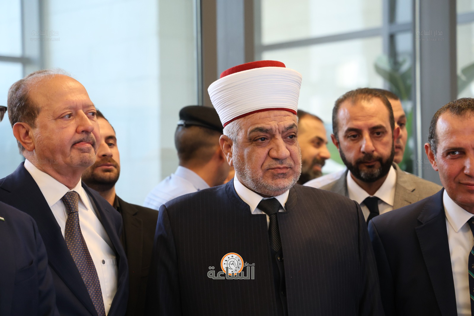 Madar Al-Saa Images 0.3408007936001819