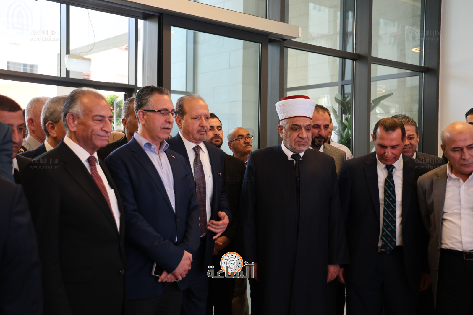 Madar Al-Saa Images 0.906823951386181