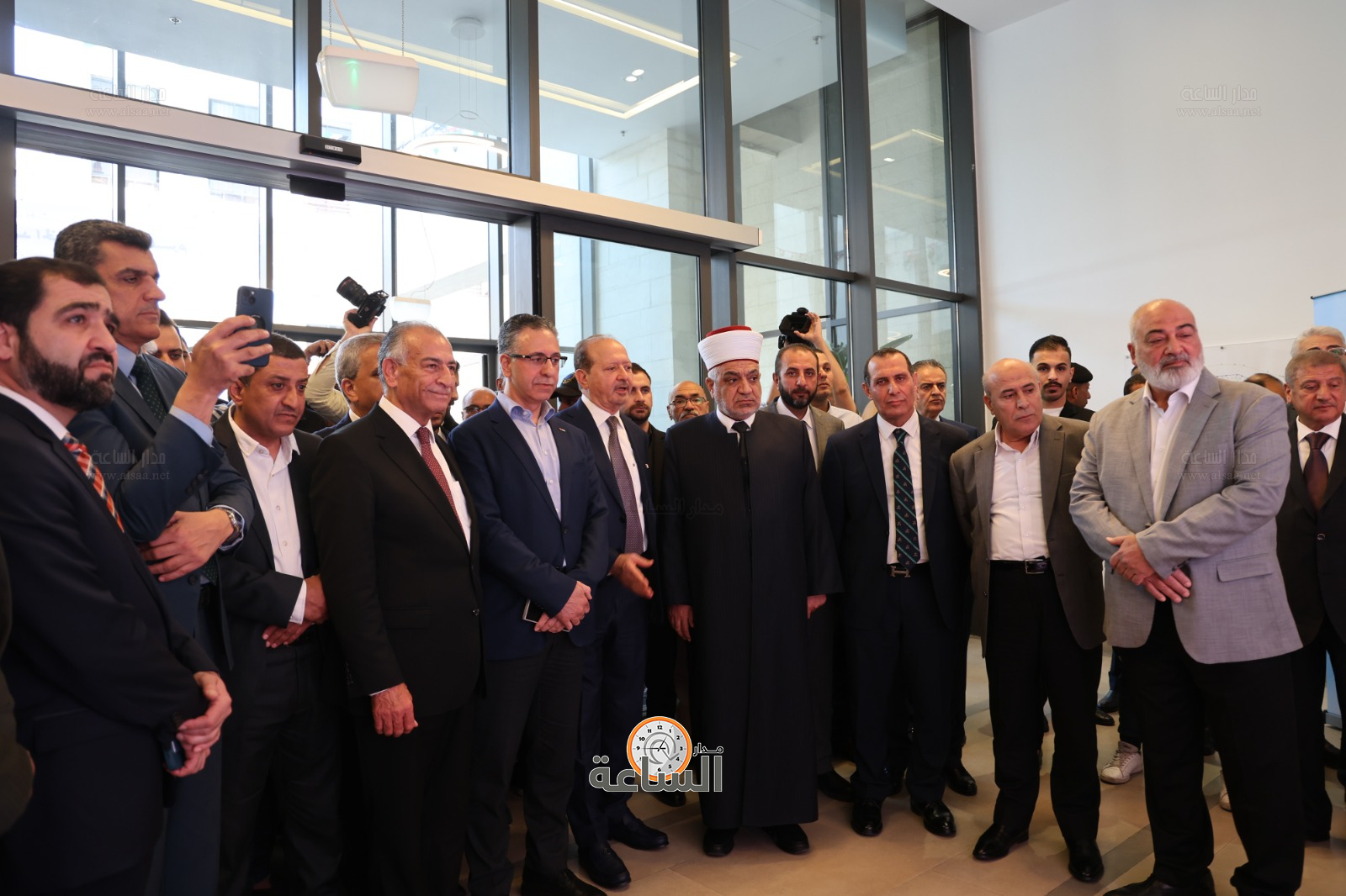 Madar Al-Saa Images 0.7372905959281595