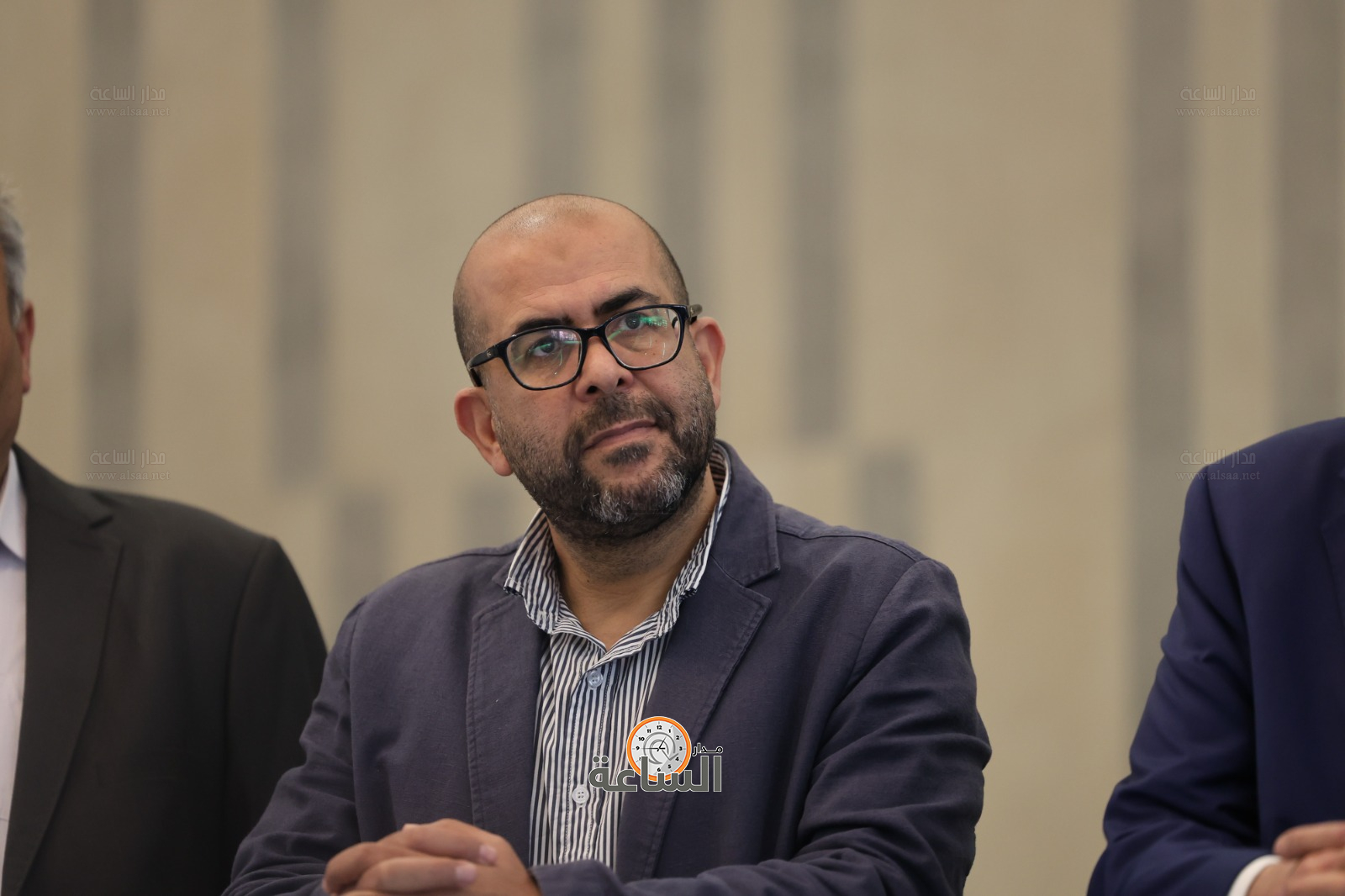 Madar Al-Saa Images 0.40331443364186326