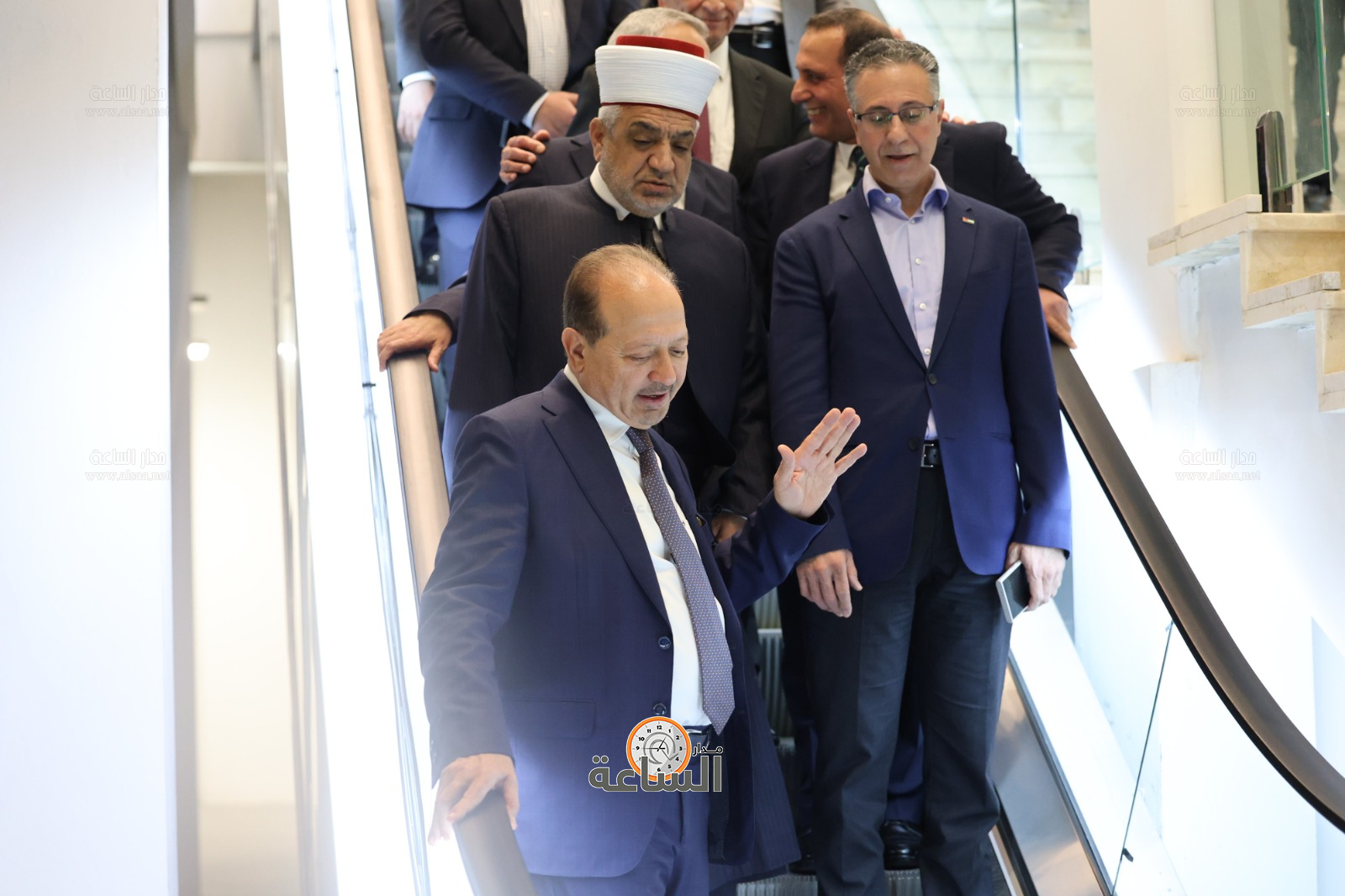 Madar Al-Saa Images 0.47380204787092783