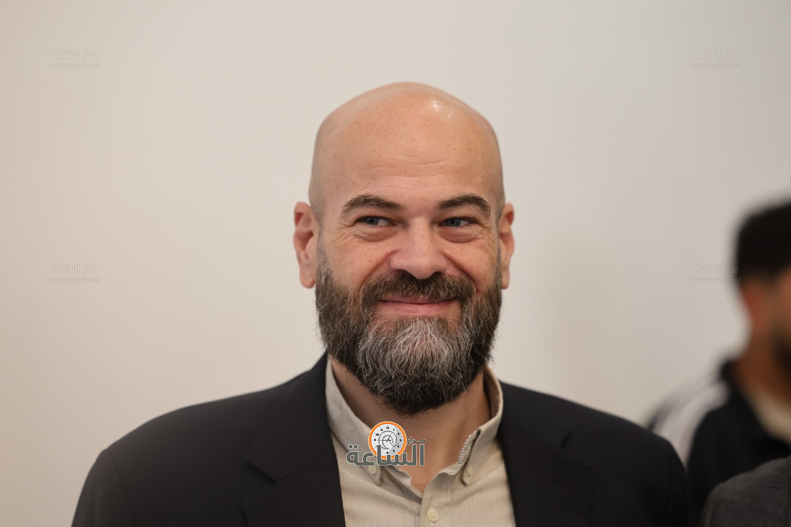 Madar Al-Saa Images 0.030636817737056954