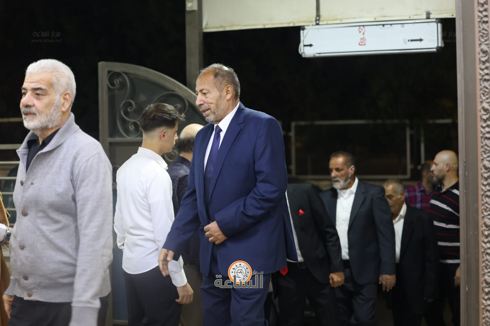 Madar Al-Saa Images 0.3180256191247727