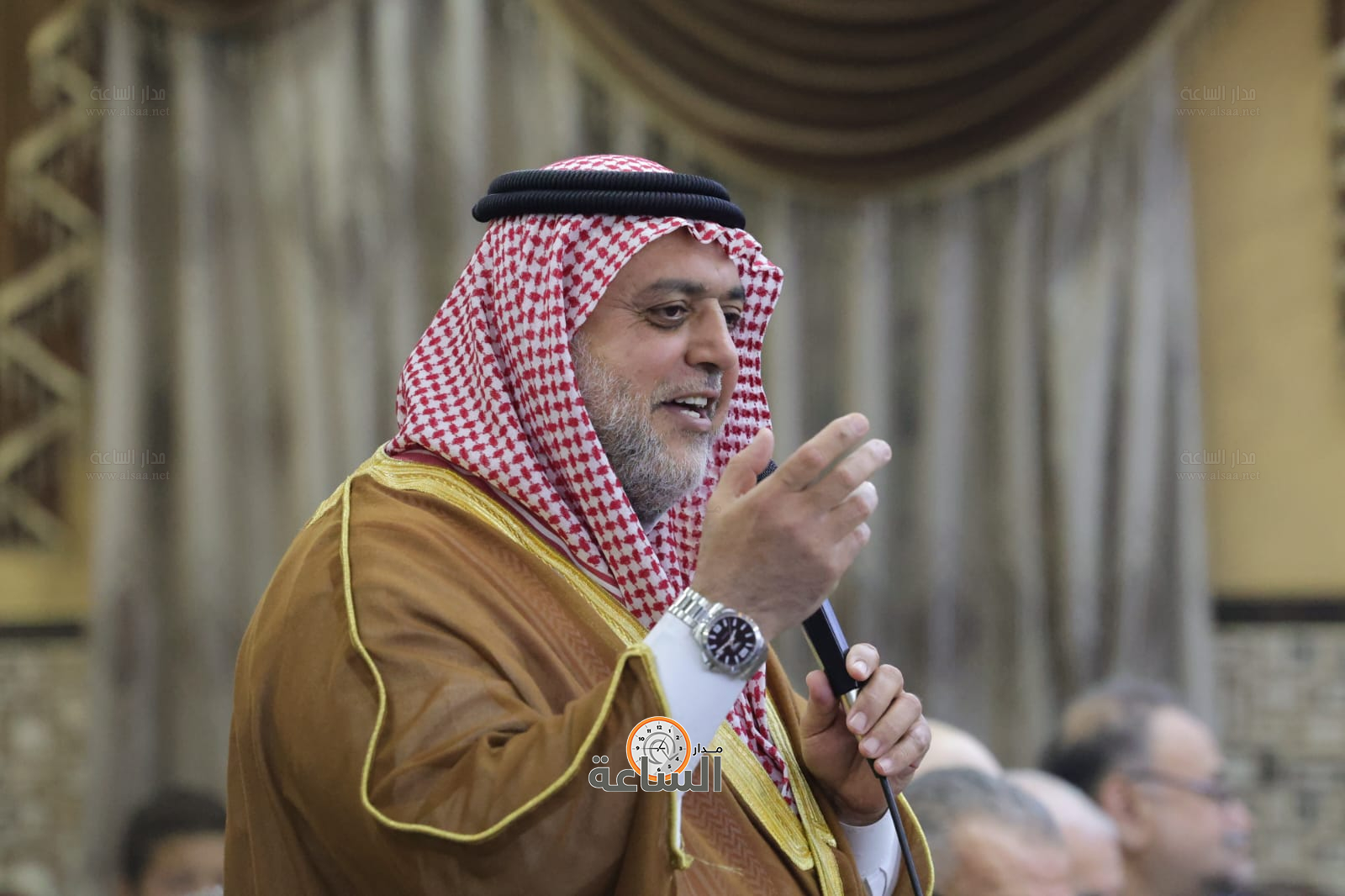 Madar Al-Saa Images 0.4346888972652546