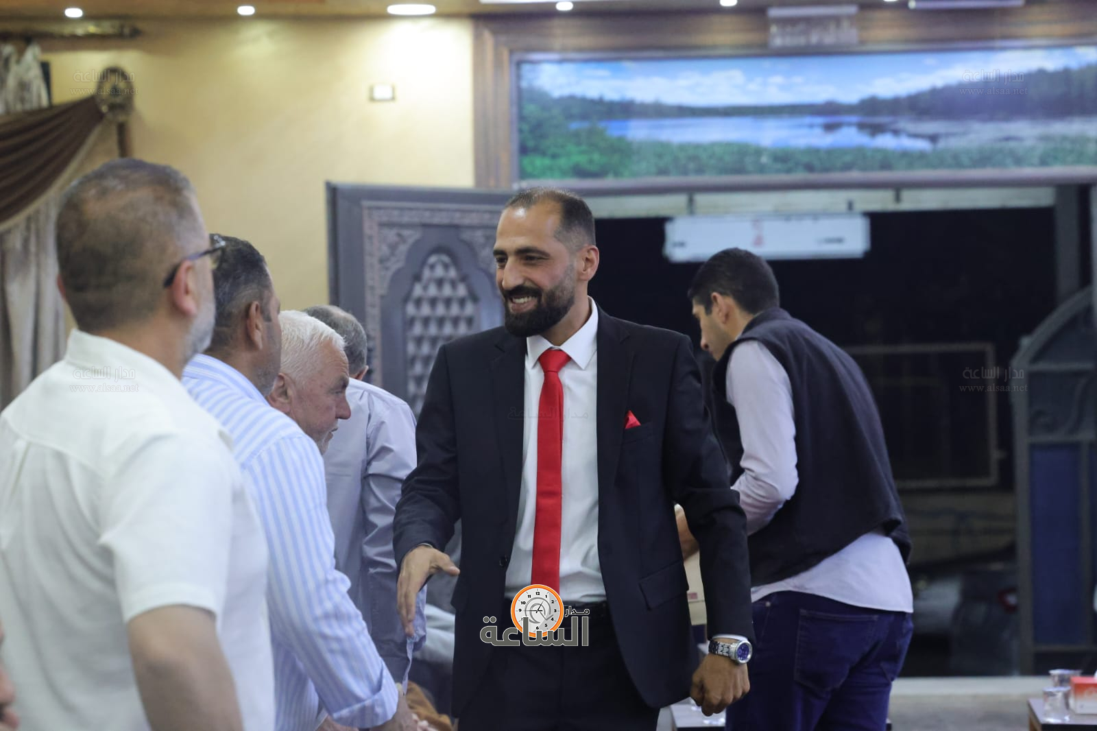 Madar Al-Saa Images 0.3096390636951577