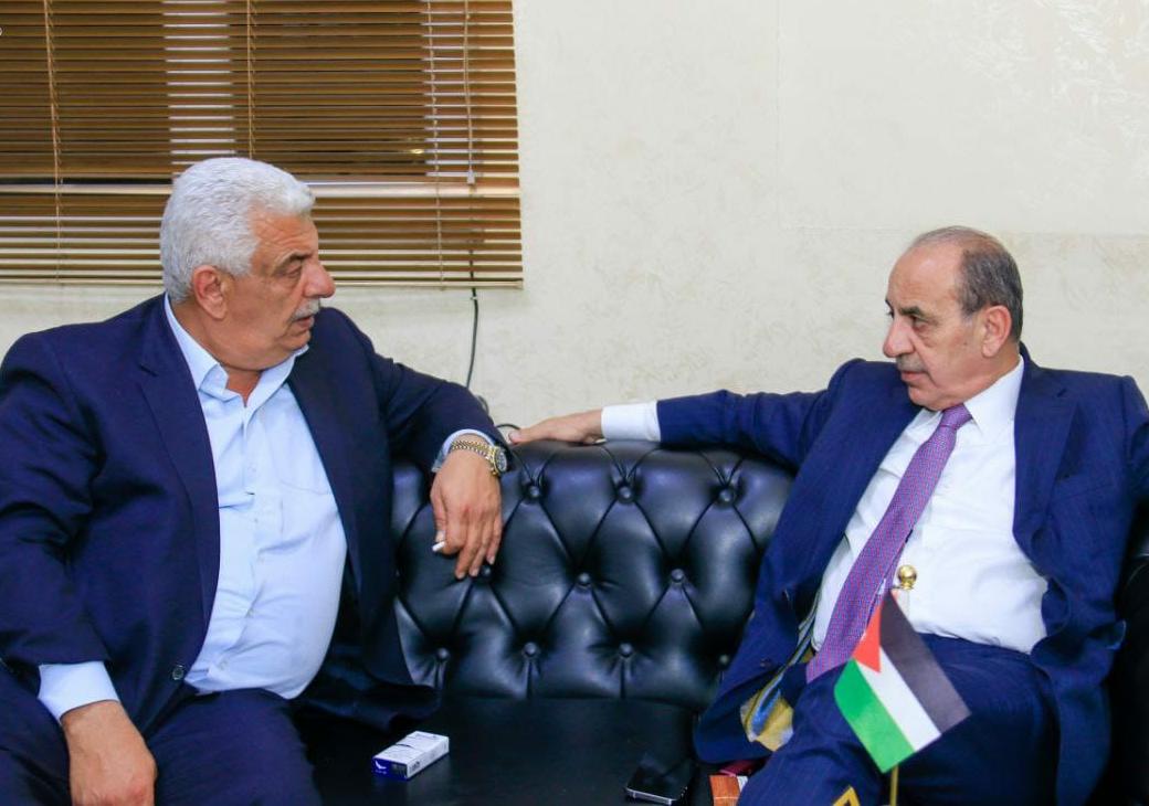 Madar Al-Saa Images 0.9614831868067812