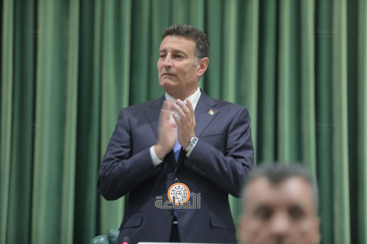 Madar Al-Saa Images 0.3613504088519578