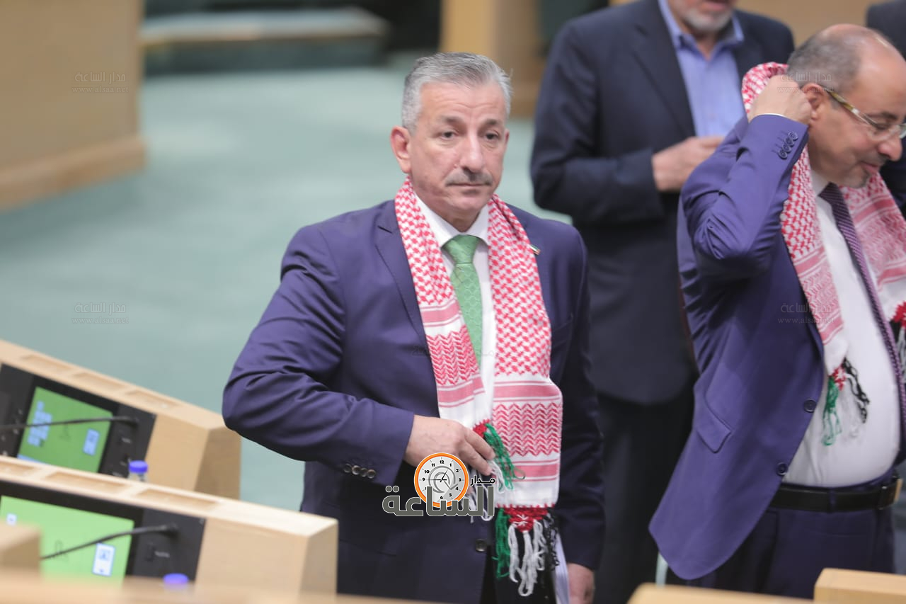 Madar Al-Saa Images 0.0932129163682357