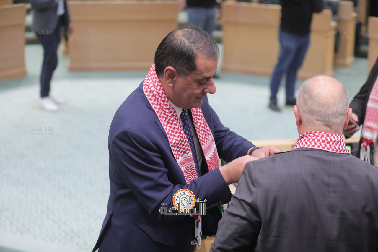 Madar Al-Saa Images 0.7318256928740482