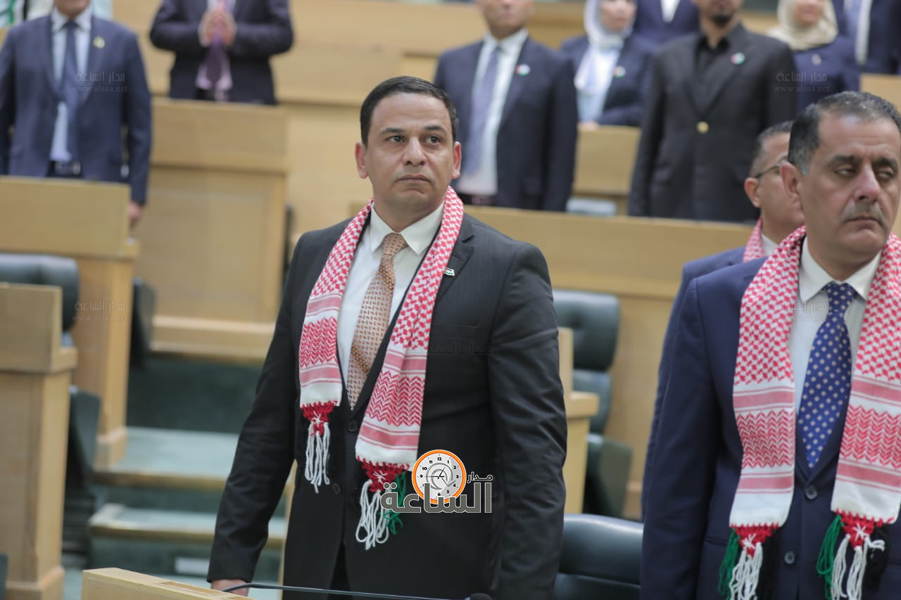 Madar Al-Saa Images 0.4669648100300797