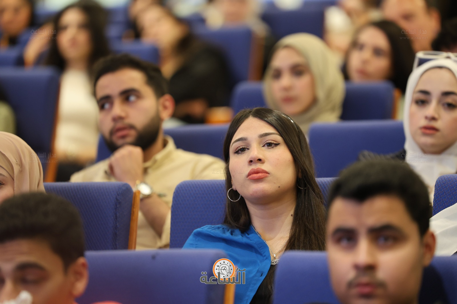 Madar Al-Saa Images 0.34586190974610875