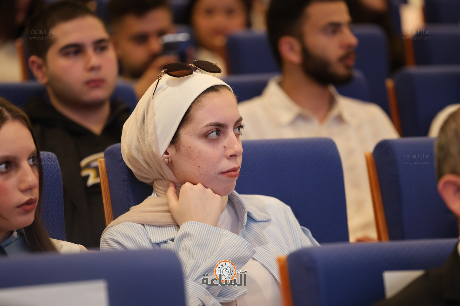 Madar Al-Saa Images 0.08843030358619741