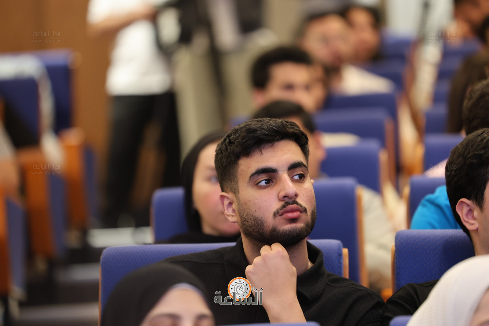 Madar Al-Saa Images 0.31904858446143824