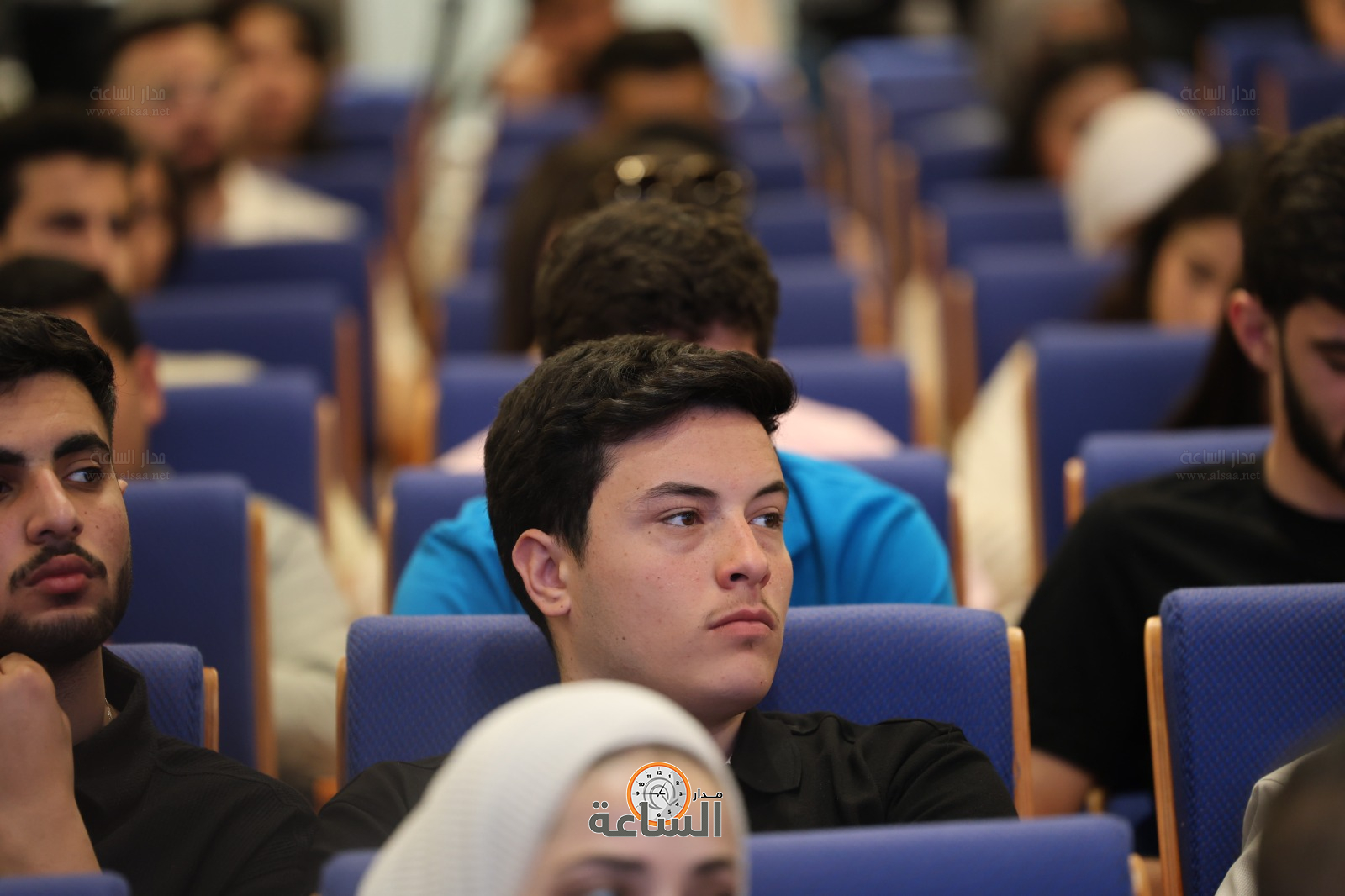 Madar Al-Saa Images 0.8644444733218373