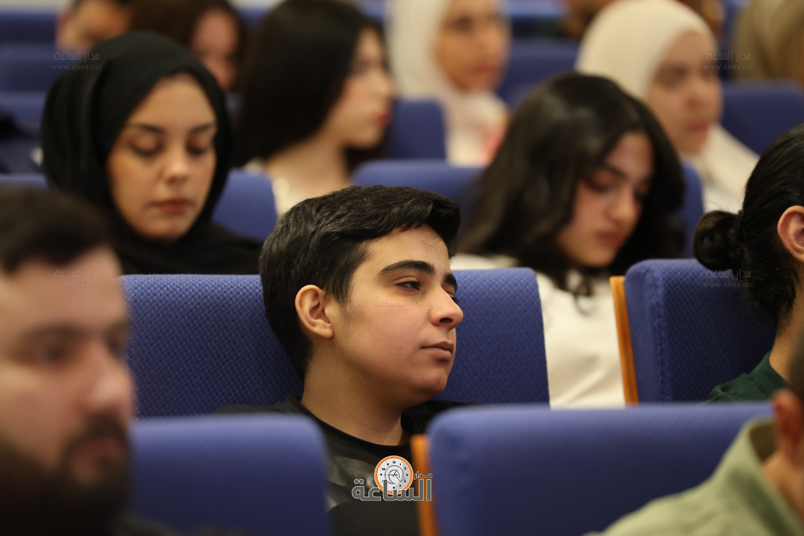 Madar Al-Saa Images 0.4727758629638177