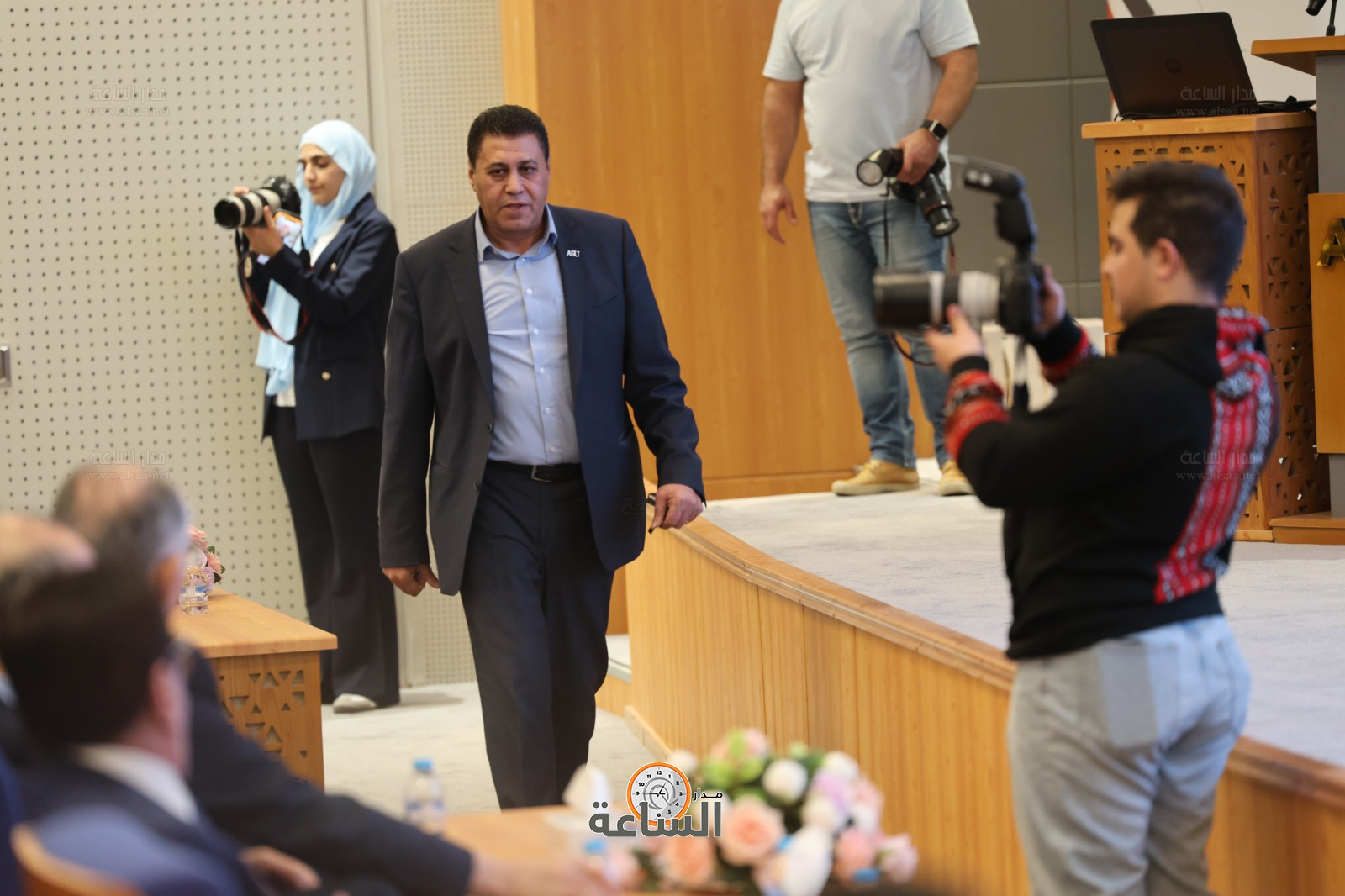 Madar Al-Saa Images 0.07214141779640271