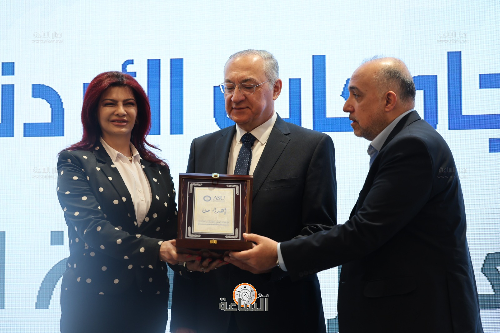 Madar Al-Saa Images 0.15468403628752825