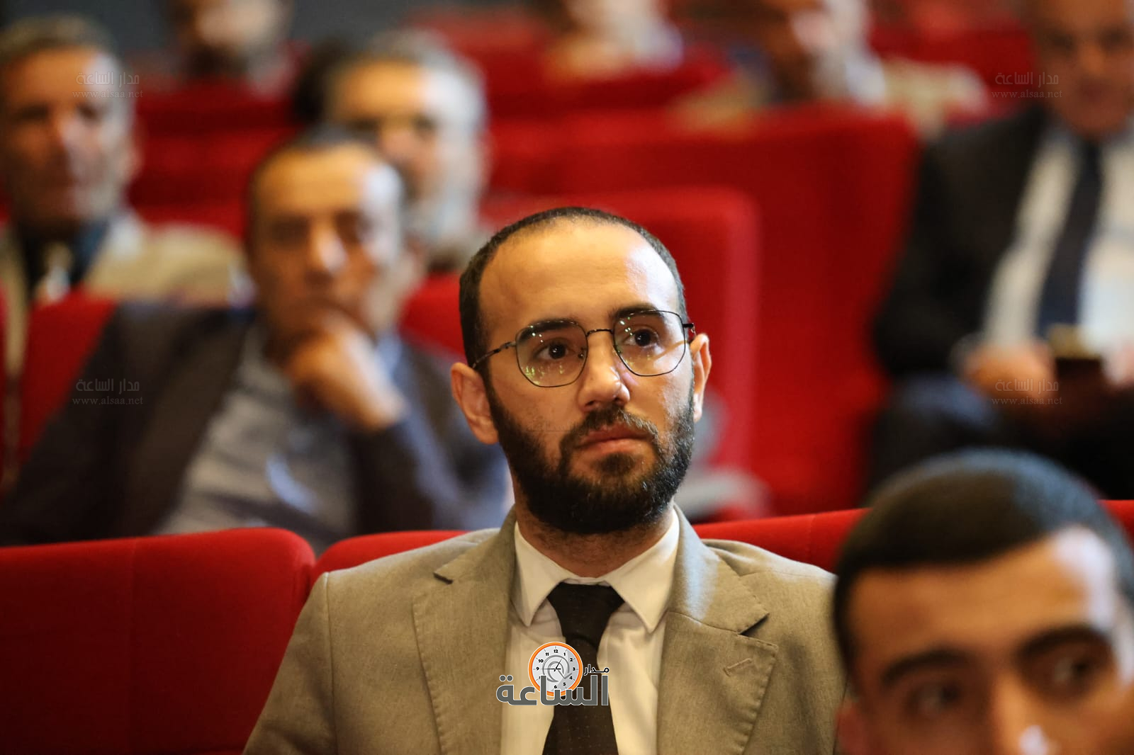 Madar Al-Saa Images 0.5389430786277841