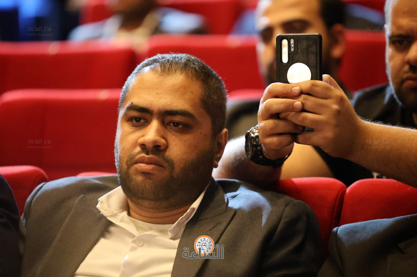 Madar Al-Saa Images 0.38385306147530773