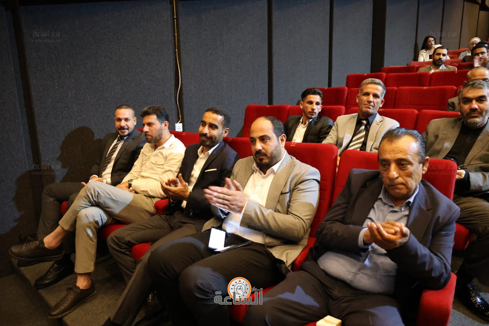 Madar Al-Saa Images 0.472168303299044