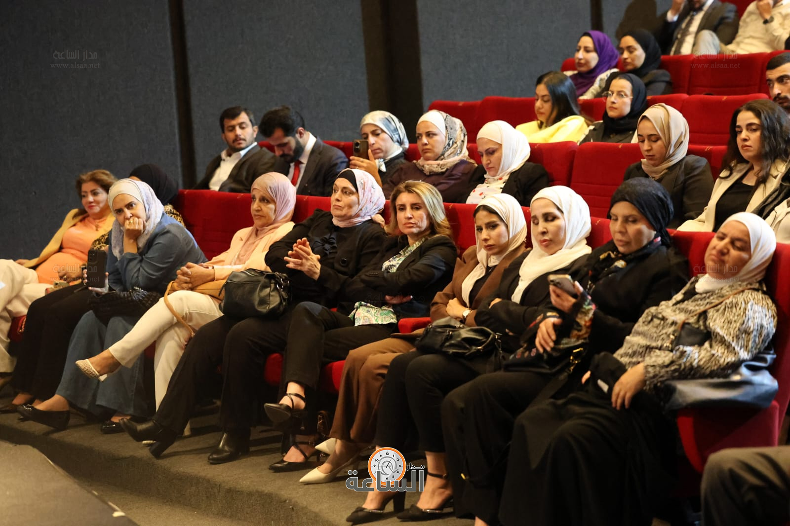 Madar Al-Saa Images 0.6085472605316549