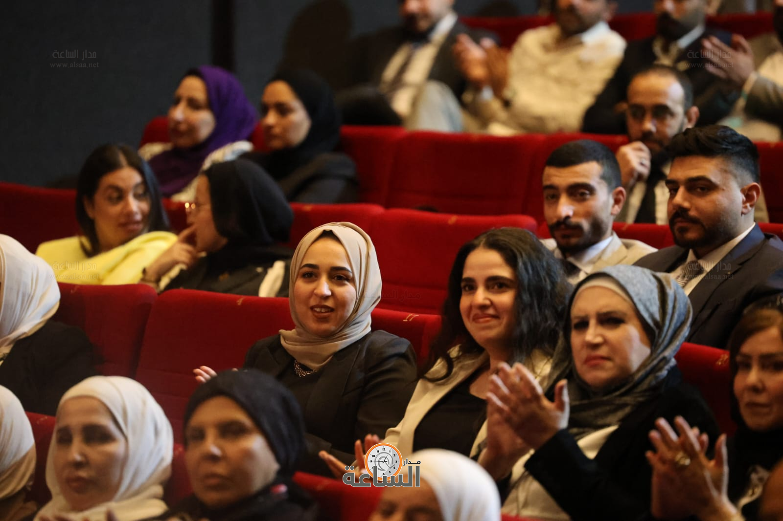 Madar Al-Saa Images 0.9198286879354135