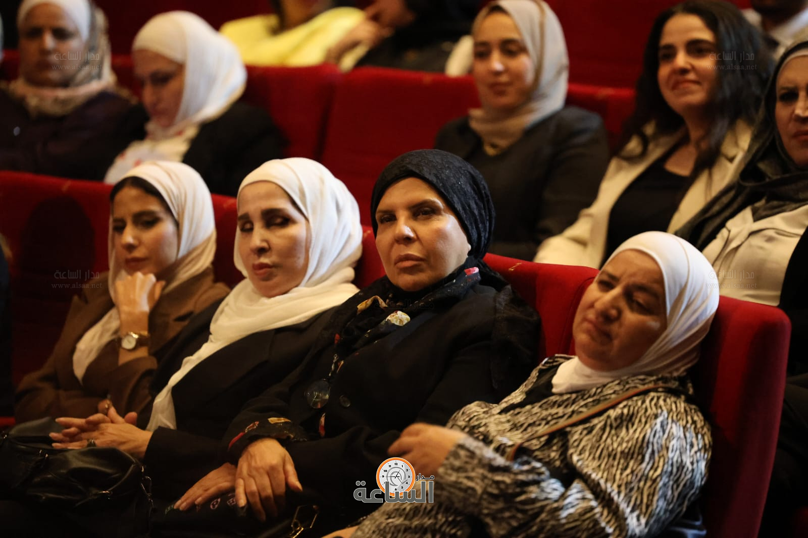 Madar Al-Saa Images 0.14132037228453398