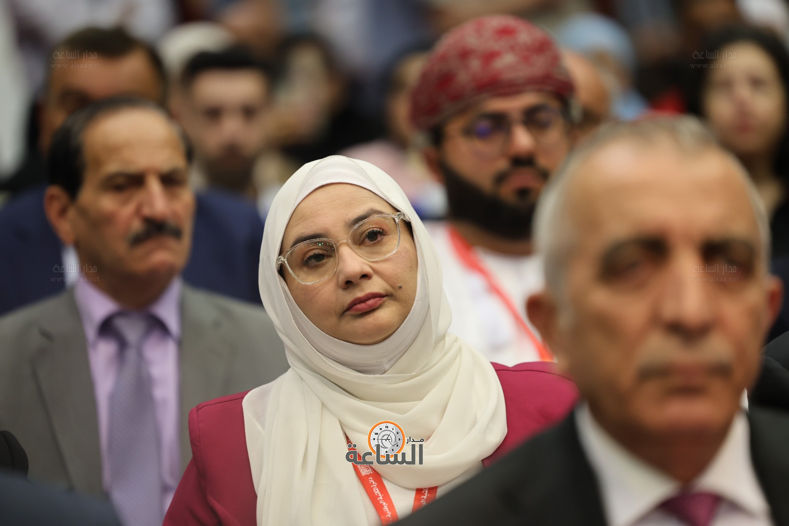 Madar Al-Saa Images 0.8070863347630199