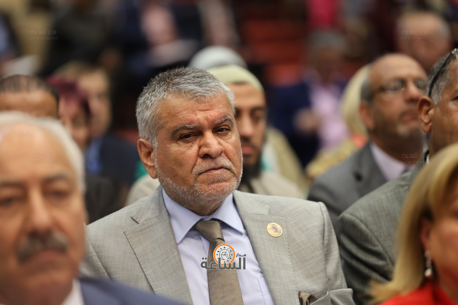 Madar Al-Saa Images 0.03804957303388845