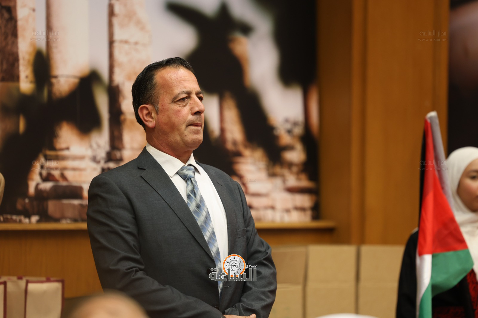 Madar Al-Saa Images 0.6128849624973589