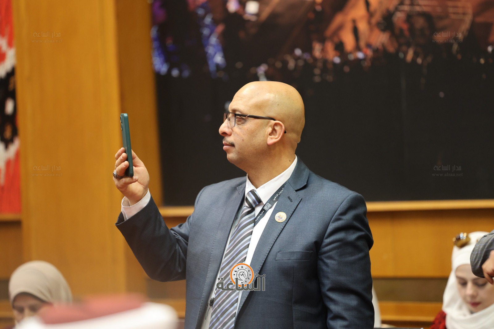 Madar Al-Saa Images 0.4016678335306705