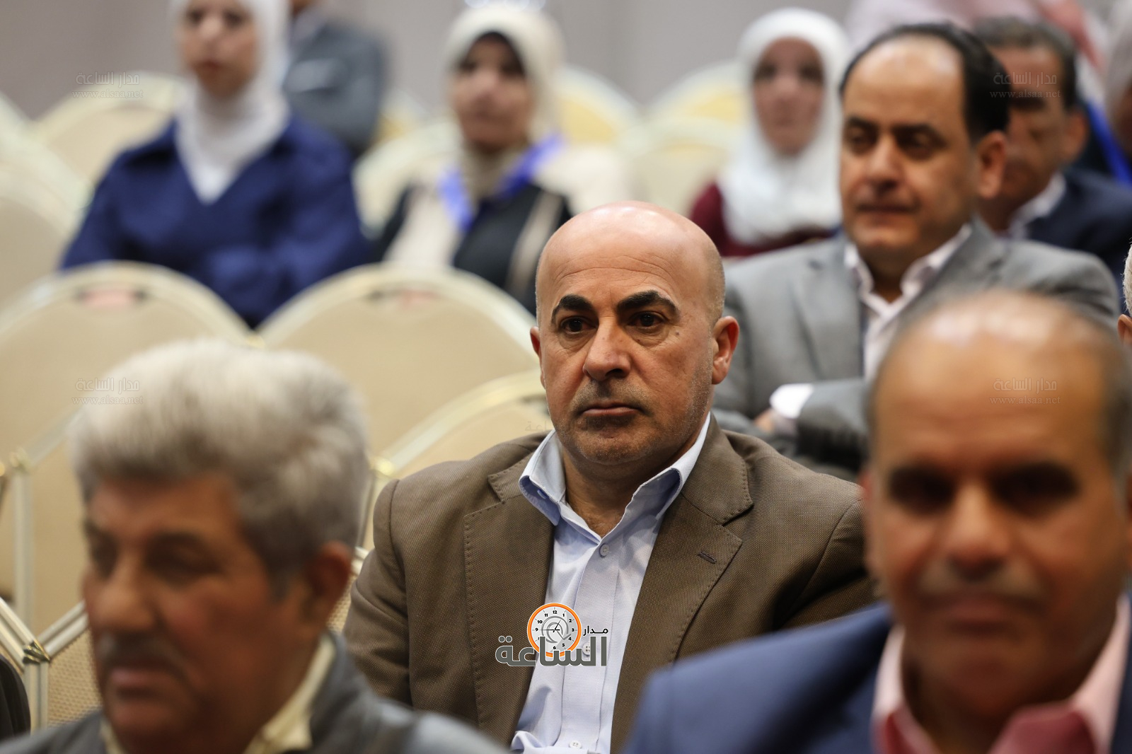 Madar Al-Saa Images 0.6507553074838249