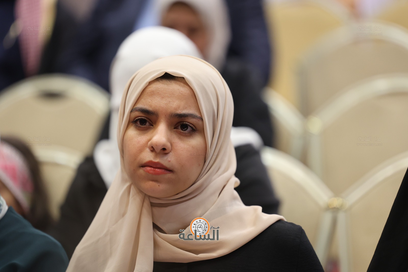 Madar Al-Saa Images 0.362210196088804