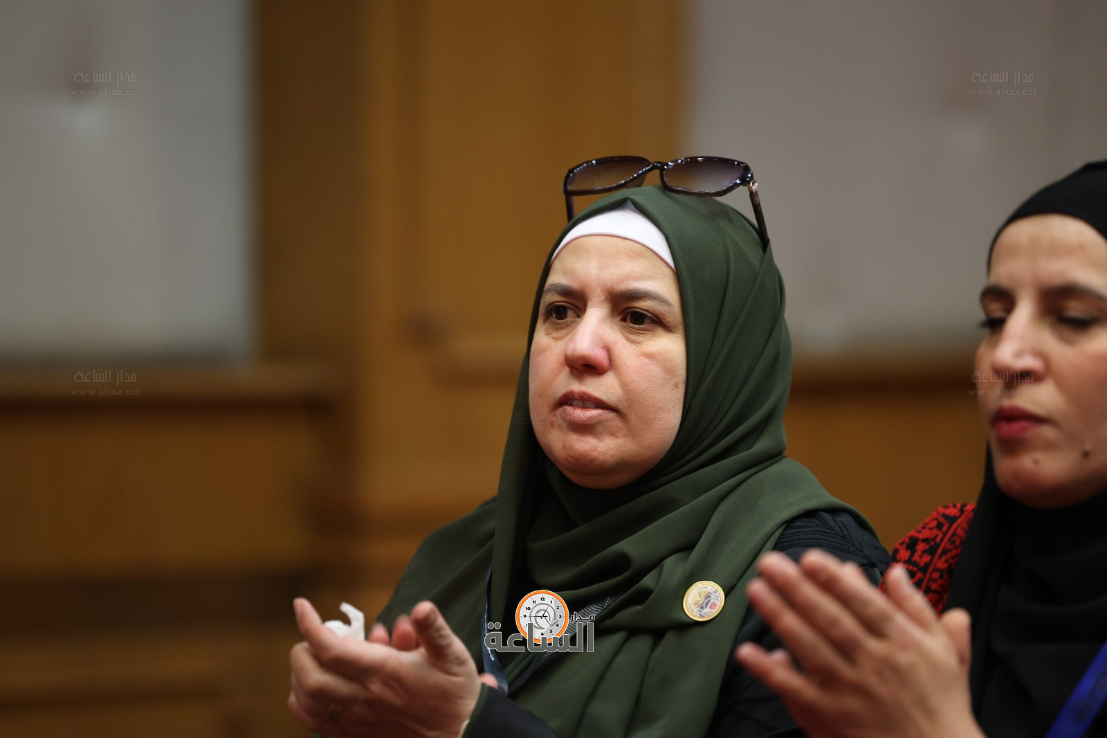 Madar Al-Saa Images 0.4852355787852699