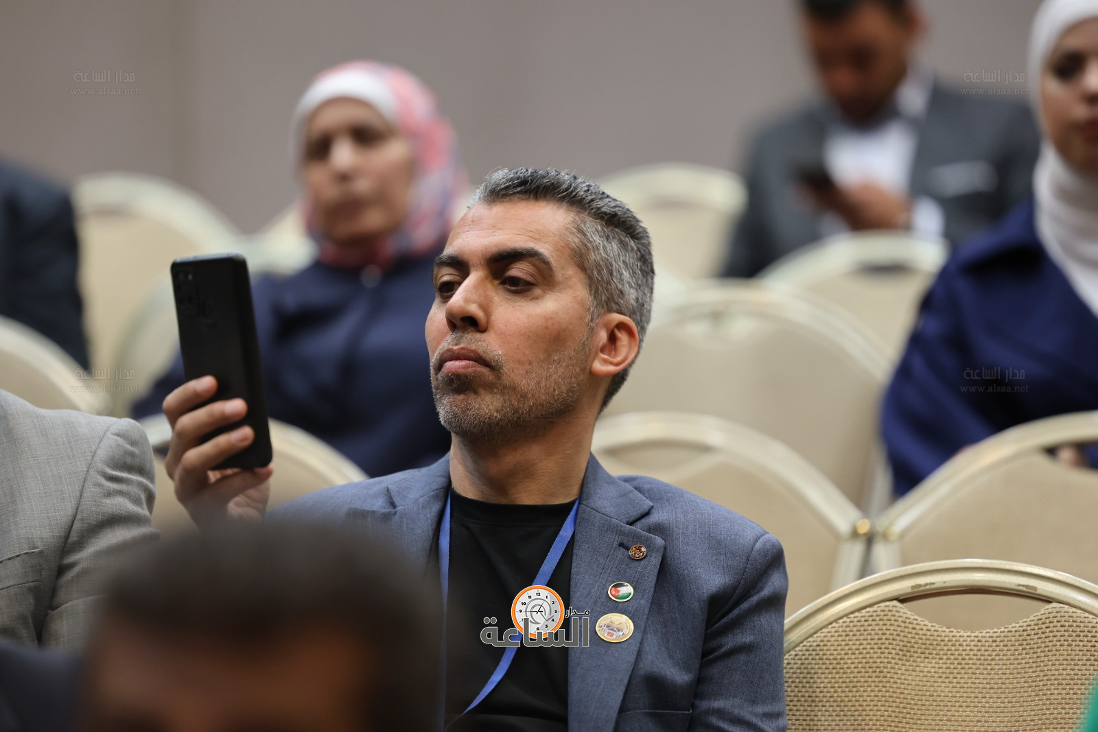 Madar Al-Saa Images 0.6506620806497264