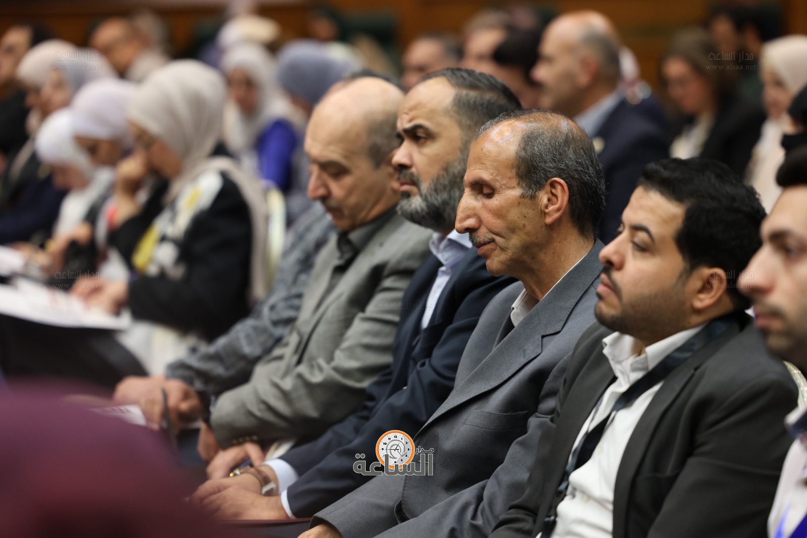 Madar Al-Saa Images 0.592005434149586