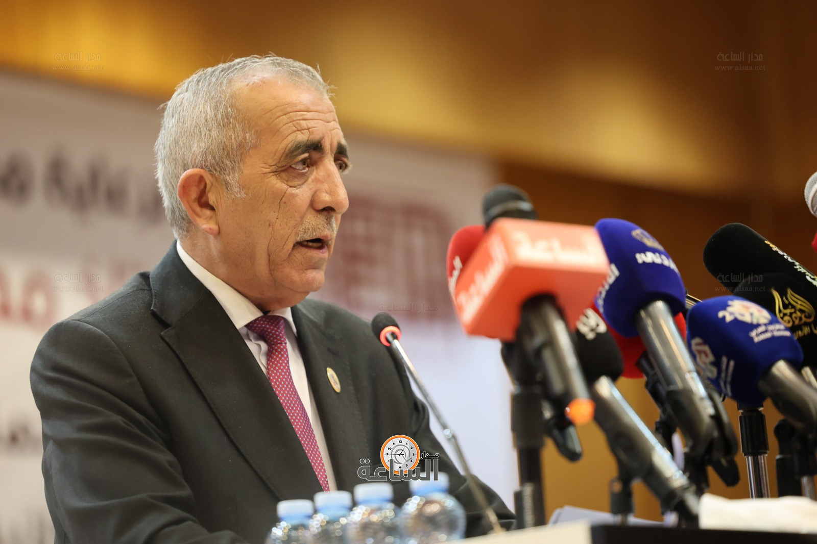 Madar Al-Saa Images 0.7216500111708729