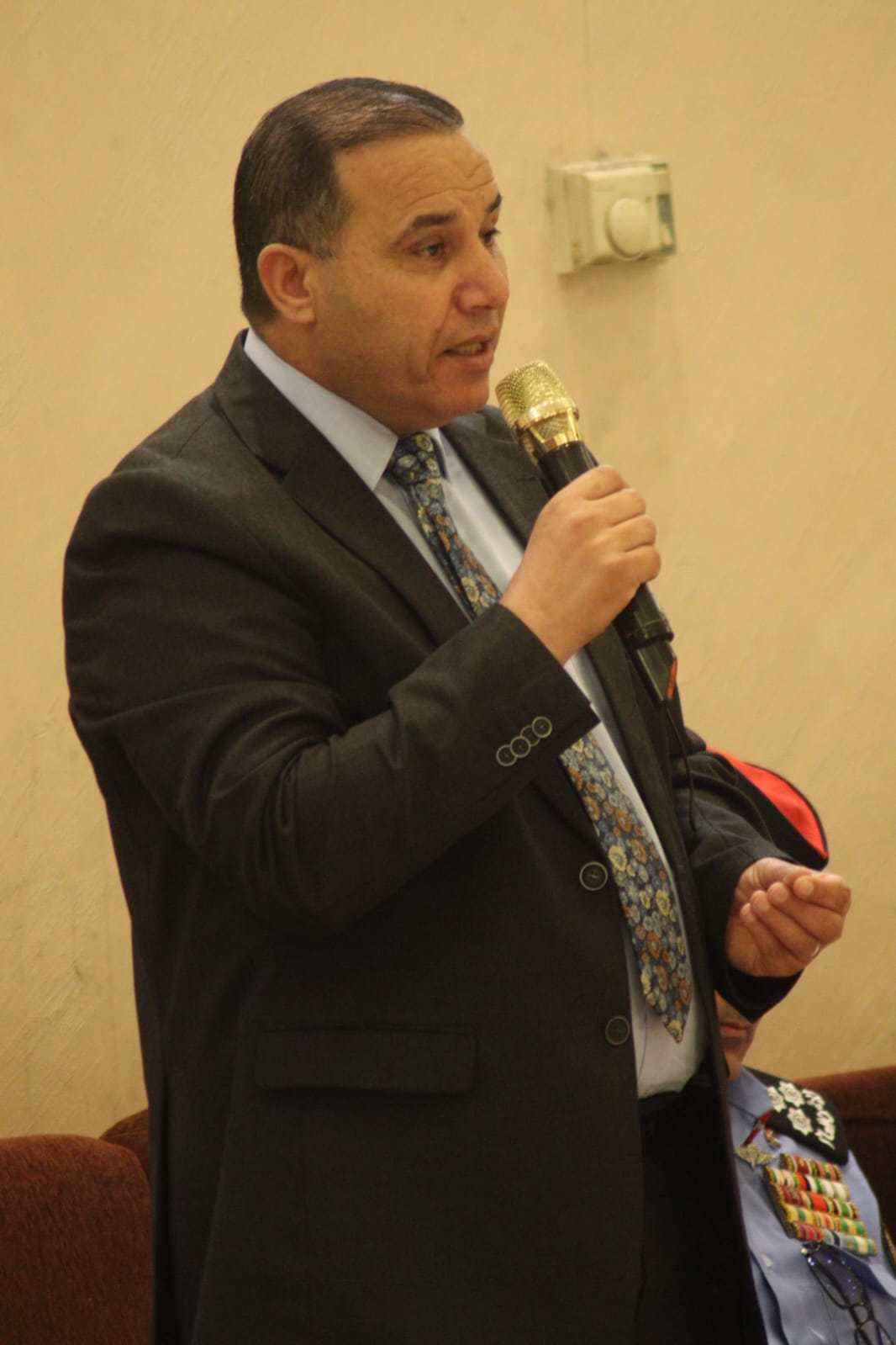 Madar Al-Saa Images 0.9128838221406419