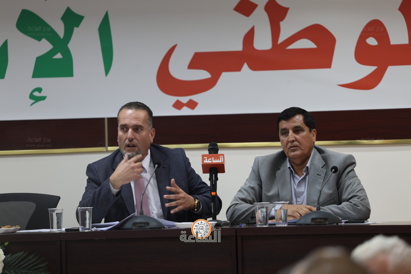 Madar Al-Saa Images 0.02305216943730537